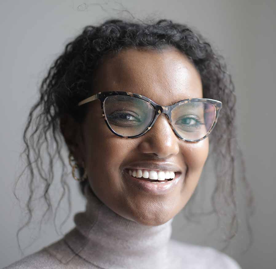 Avada accountant worker Dana Johnson Accountant